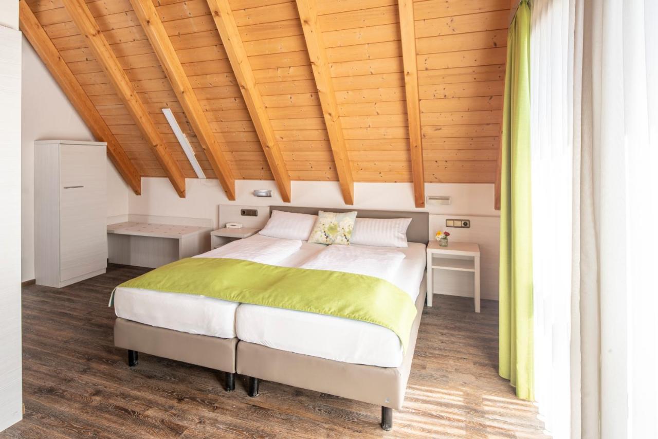 Adler Landhotel Buergstadt Kültér fotó
