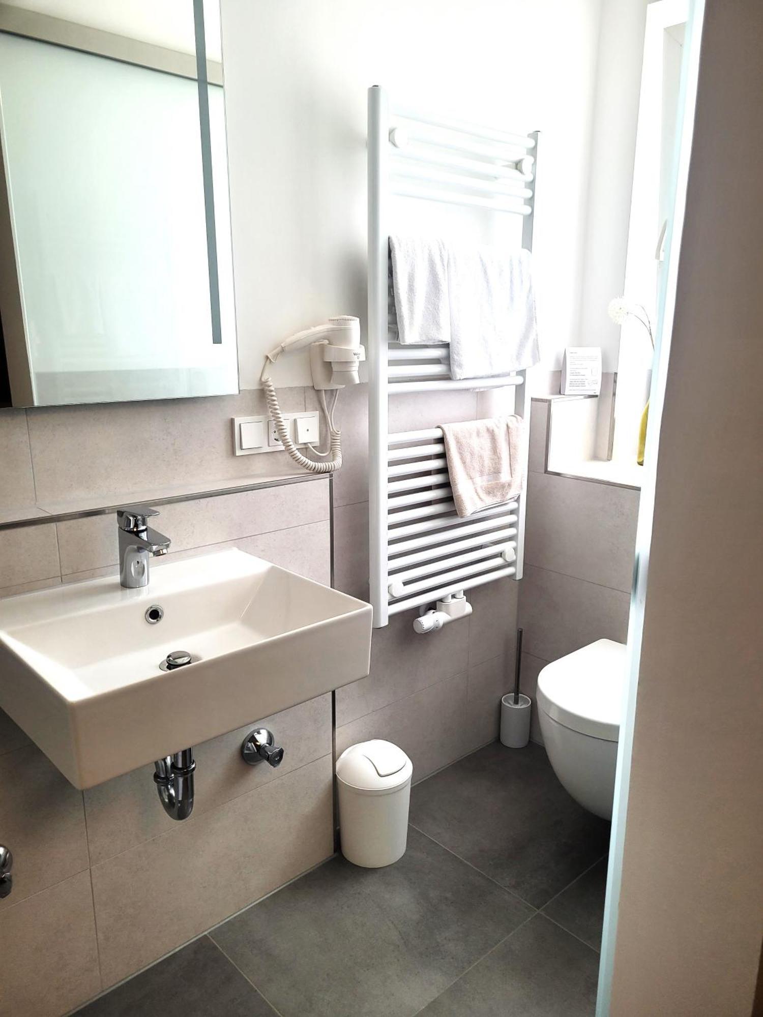 Adler Landhotel Buergstadt Kültér fotó