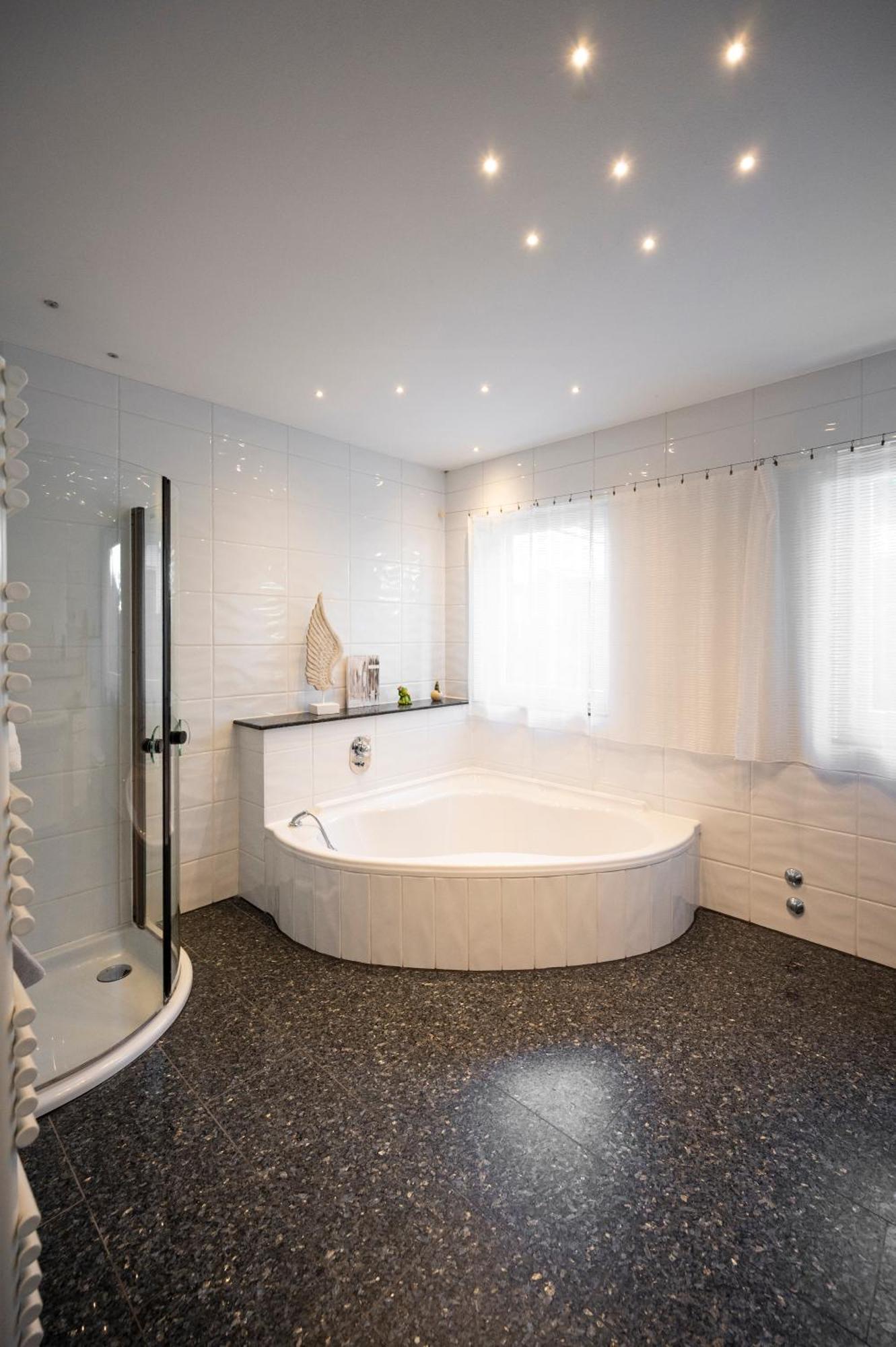 Adler Landhotel Buergstadt Kültér fotó